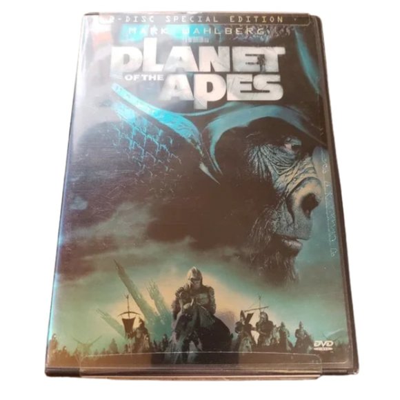 Action DVD Bundle - Picture 4 of 9